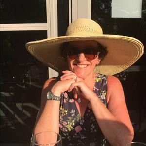 Meet your Posher, Stacey